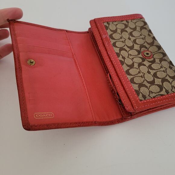 Coach Legacy Wallet Medium Bifold Red Beige Vintage Folding Signature - Picture 3 of 13